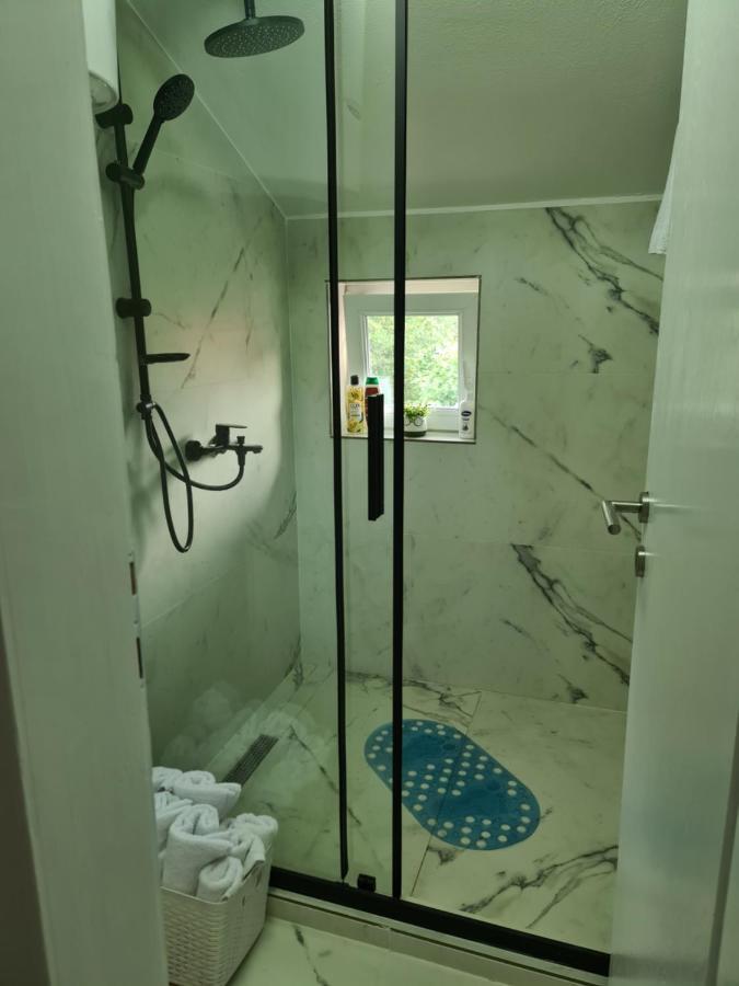 Js Apartmani Nikšić Exterior foto